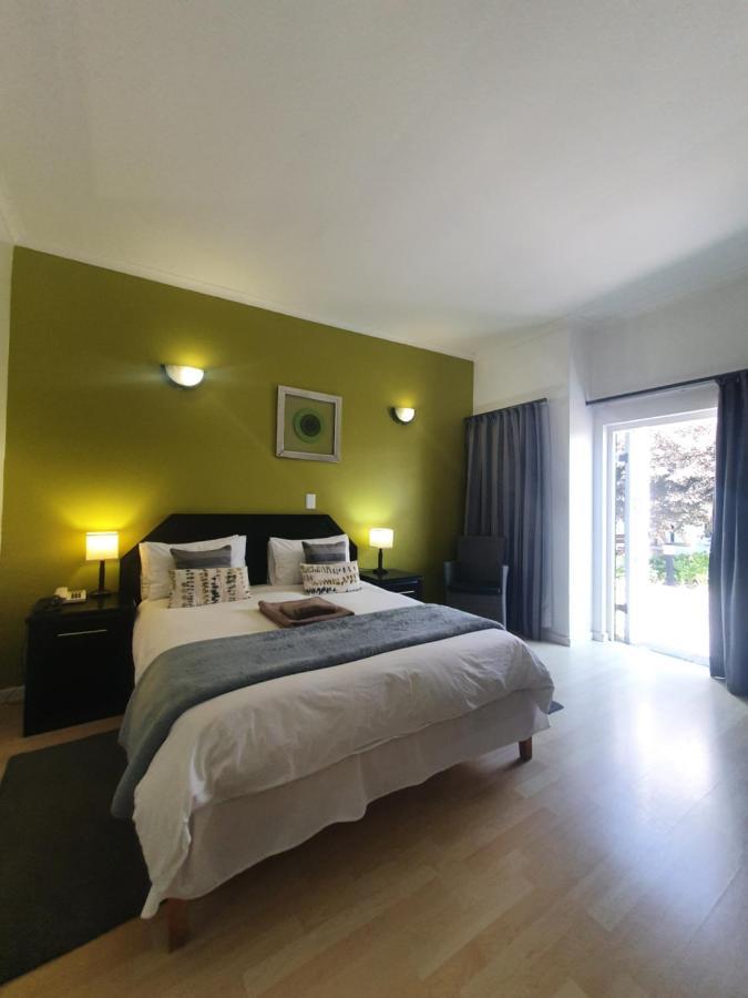Langholm Hotel Walvis Bay Esterno foto