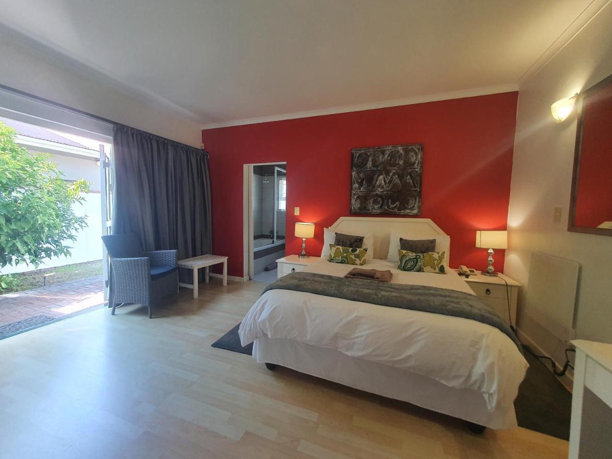 Langholm Hotel Walvis Bay Esterno foto