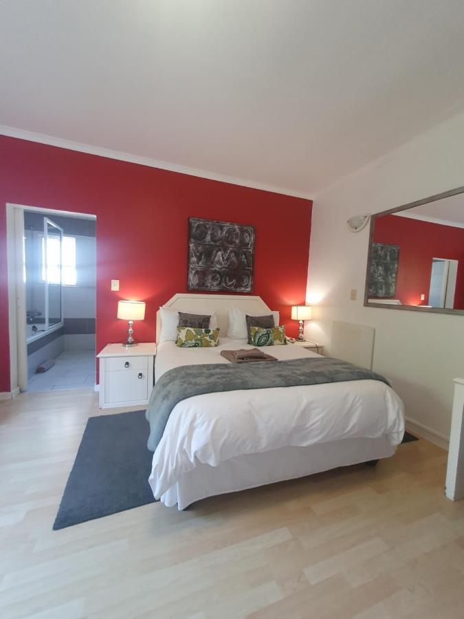 Langholm Hotel Walvis Bay Esterno foto