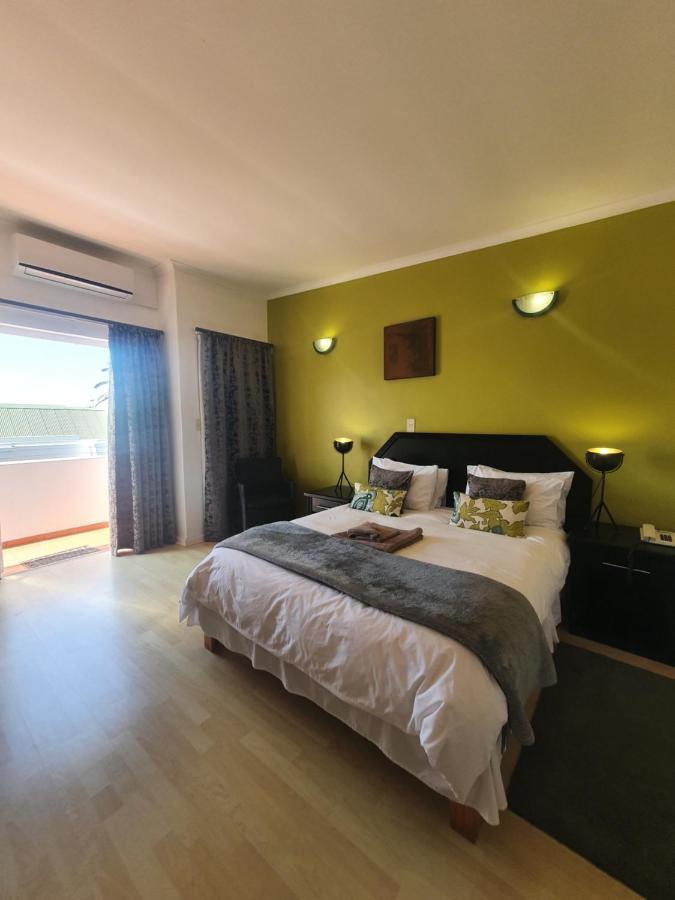 Langholm Hotel Walvis Bay Esterno foto
