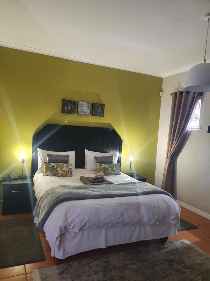 Langholm Hotel Walvis Bay Esterno foto