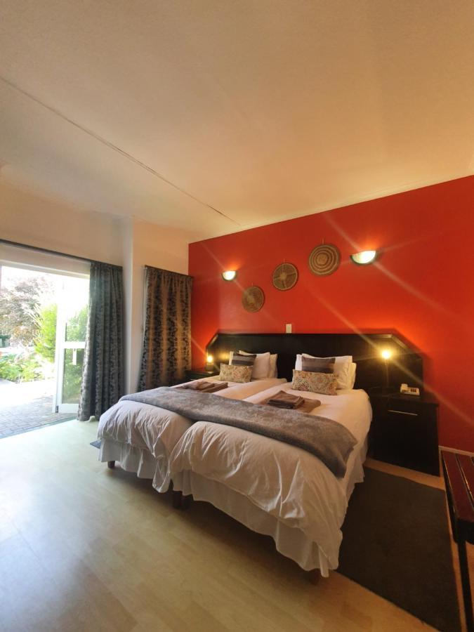Langholm Hotel Walvis Bay Esterno foto